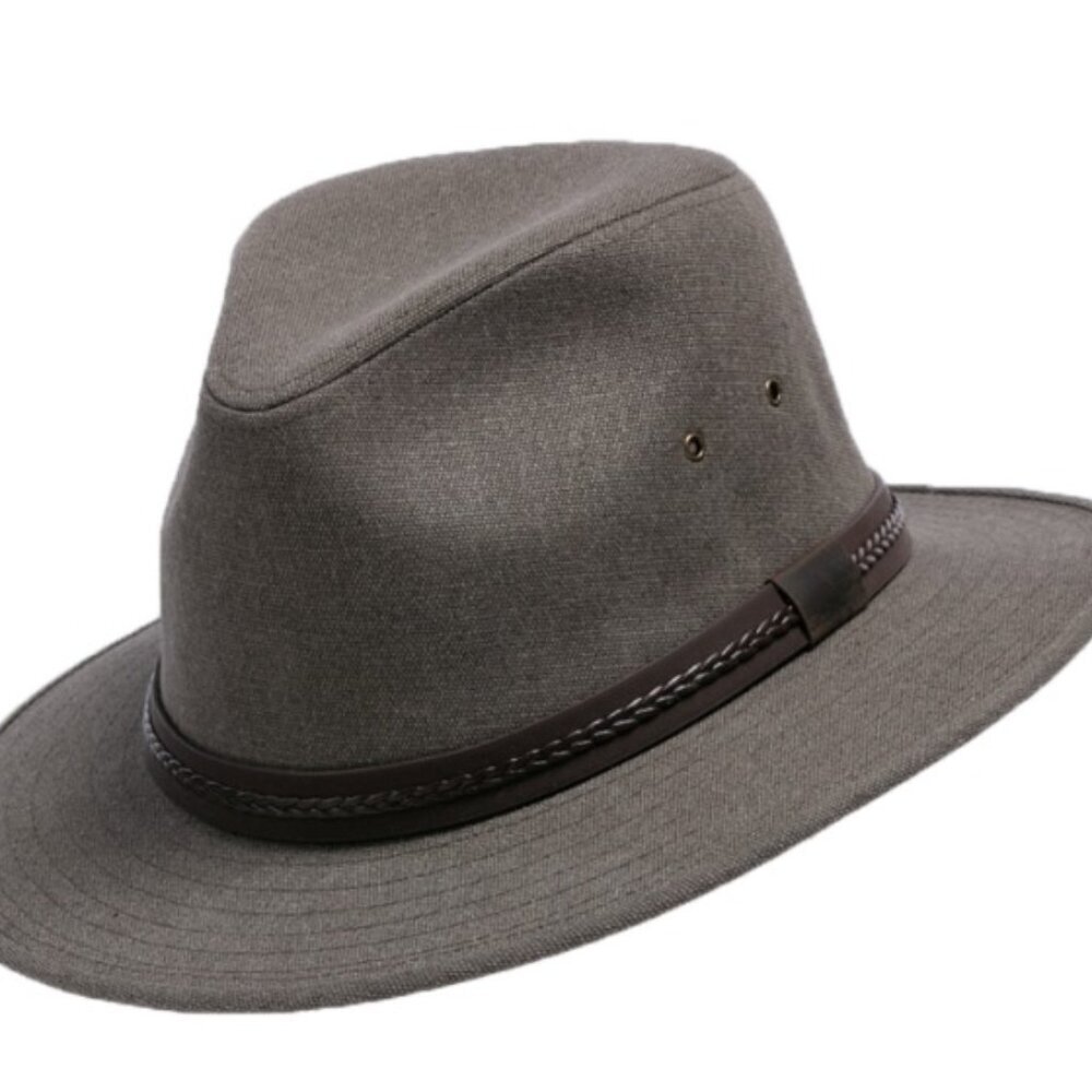 NWOT Claremore Outdoor Safari Hat